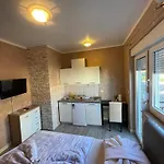 Maky & Dino Apartament Vodice
